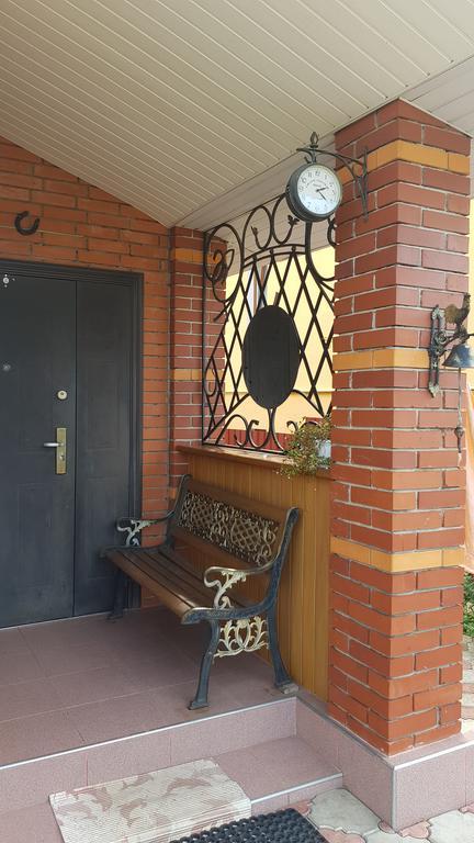 Hotel Lara Solochyn Exterior foto